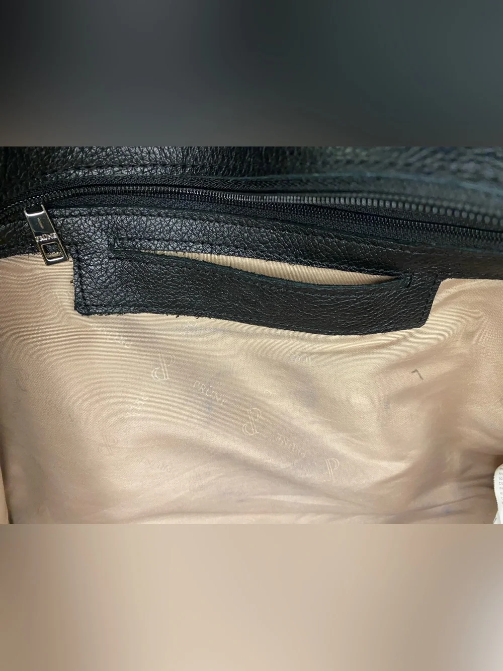 Leather Tote Bag in Black